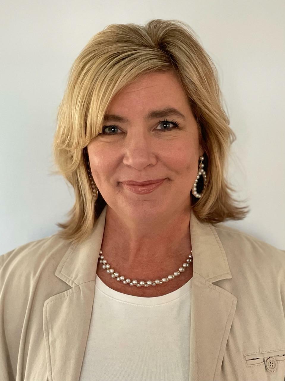 Terri Carrick headshot